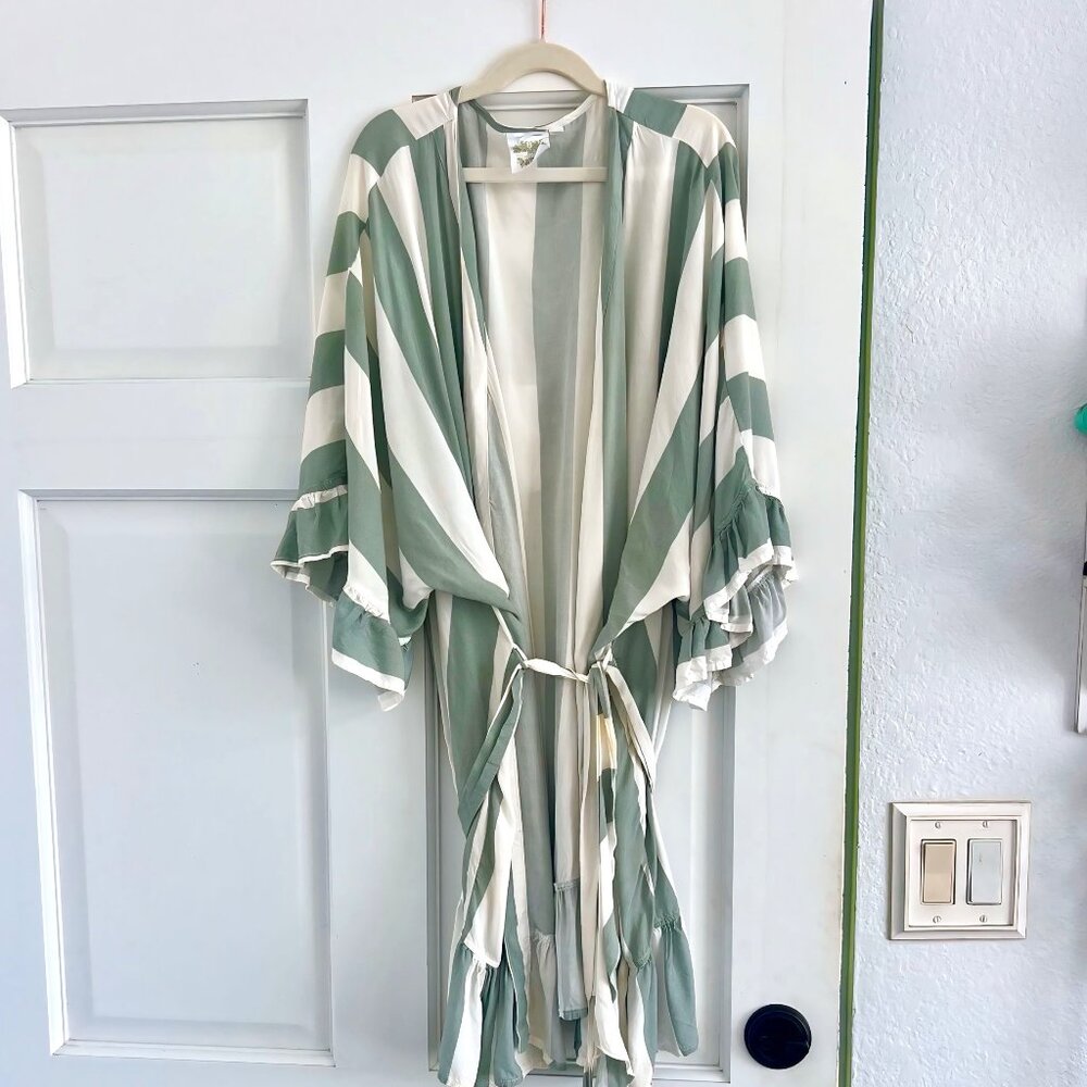 Plum Pretty Sugar Striped Ruffle Robe